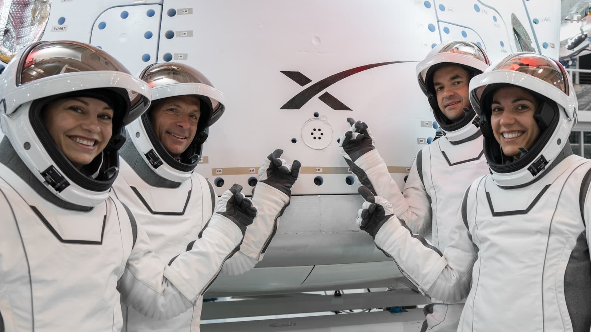 SpaceX Polaris Dawn mission launches, will attempt spacewalk