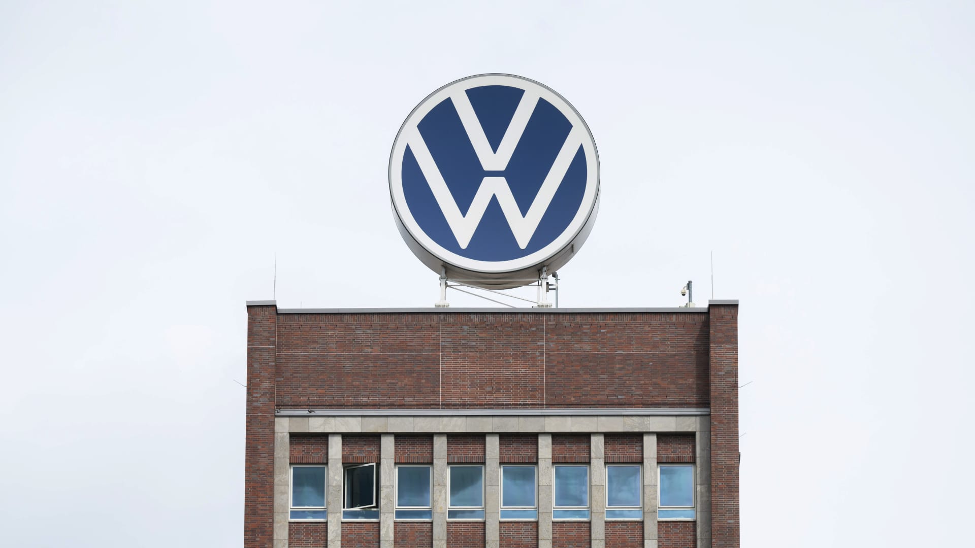 Volkswagen braces for a showdown as it considers German plant closures