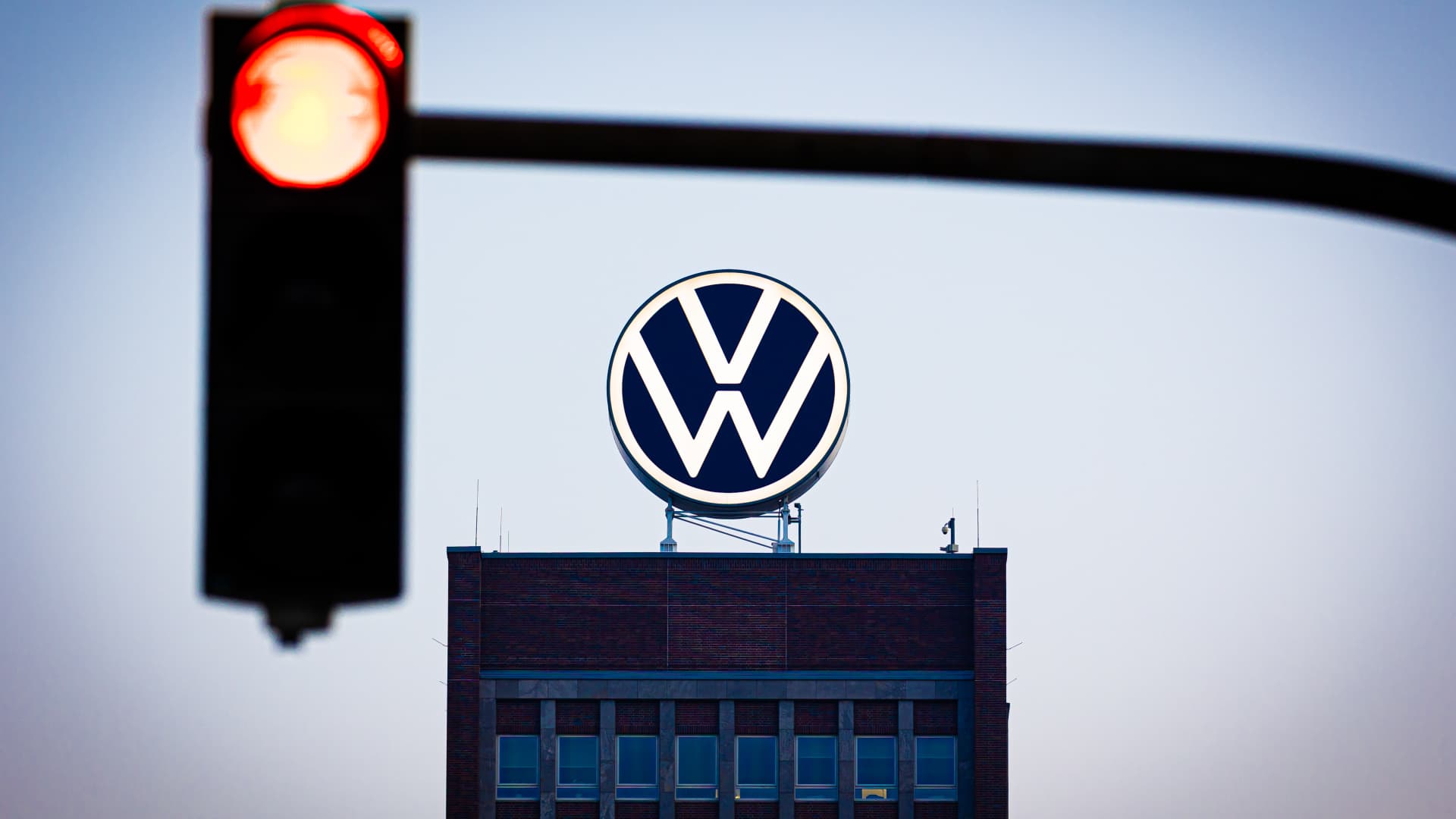 Volkswagen faces tense townhall as workers battle possible plant closures