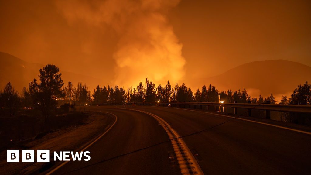 Southern California's Line Fire forces thousands to evacuate