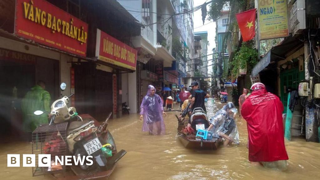 More than 150 dead in Vietnam as typhoon floods Hanoi